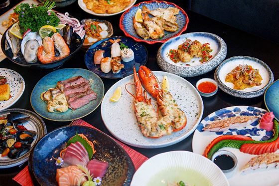 Saturday International Buffet - 아마리 방콕