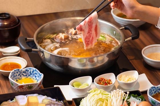 Friday Shabu Night - 아마리 돈 무앙 공항 방콕