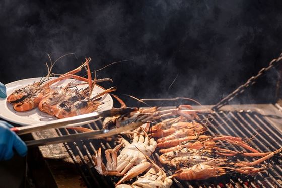 Ocean's Bounty - Seafood Buffet Night - 아마리 코 사무이