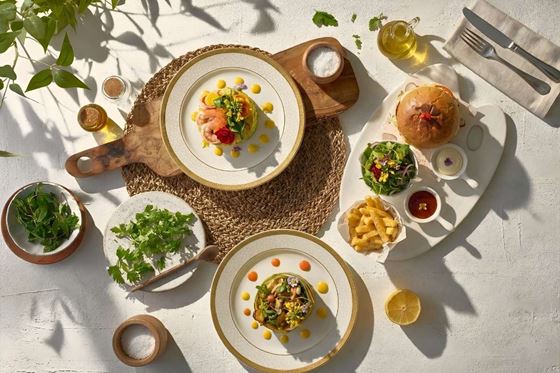 Celebrating Six Decades of Flavours - 아마리 방 비엥